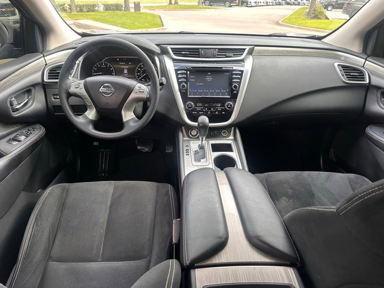 Used 2018 Nissan Murano S image 18