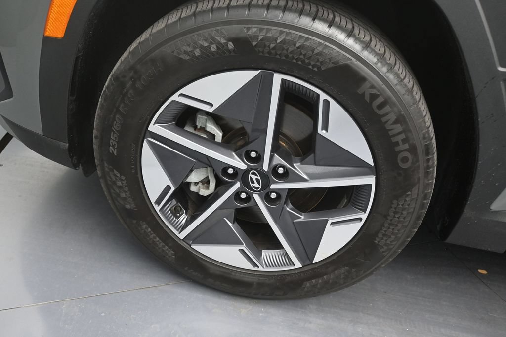 Used 2025 Hyundai Tucson SEL FWD image 9