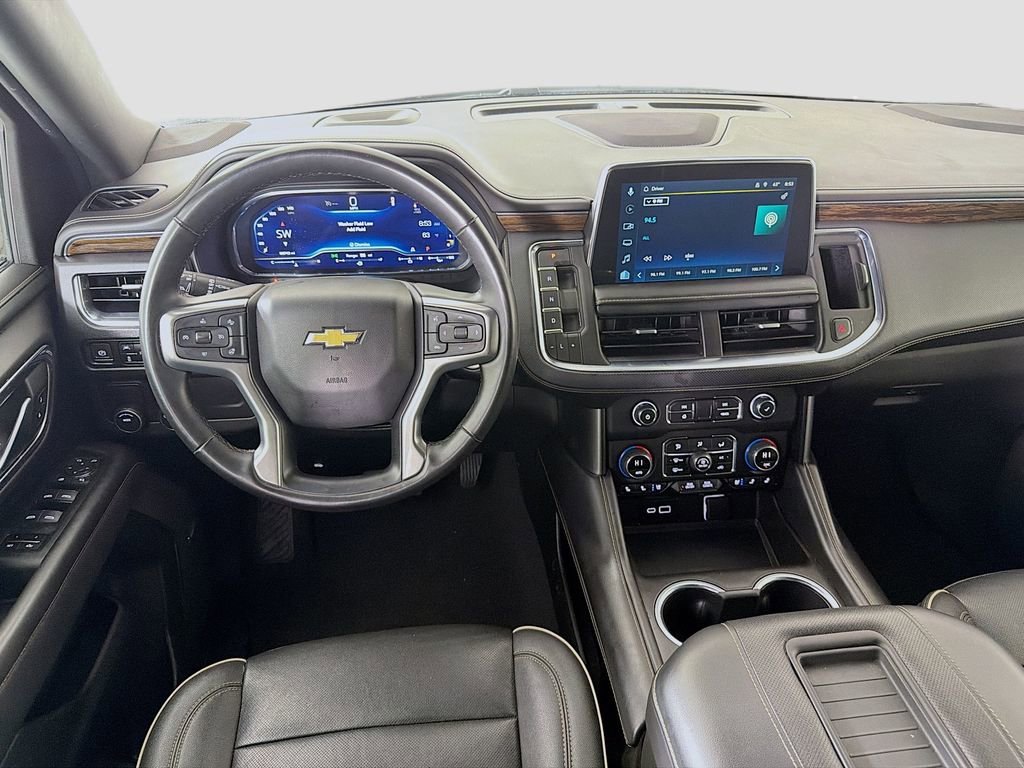 Used 2023 Chevrolet Suburban Premier RWD image 26