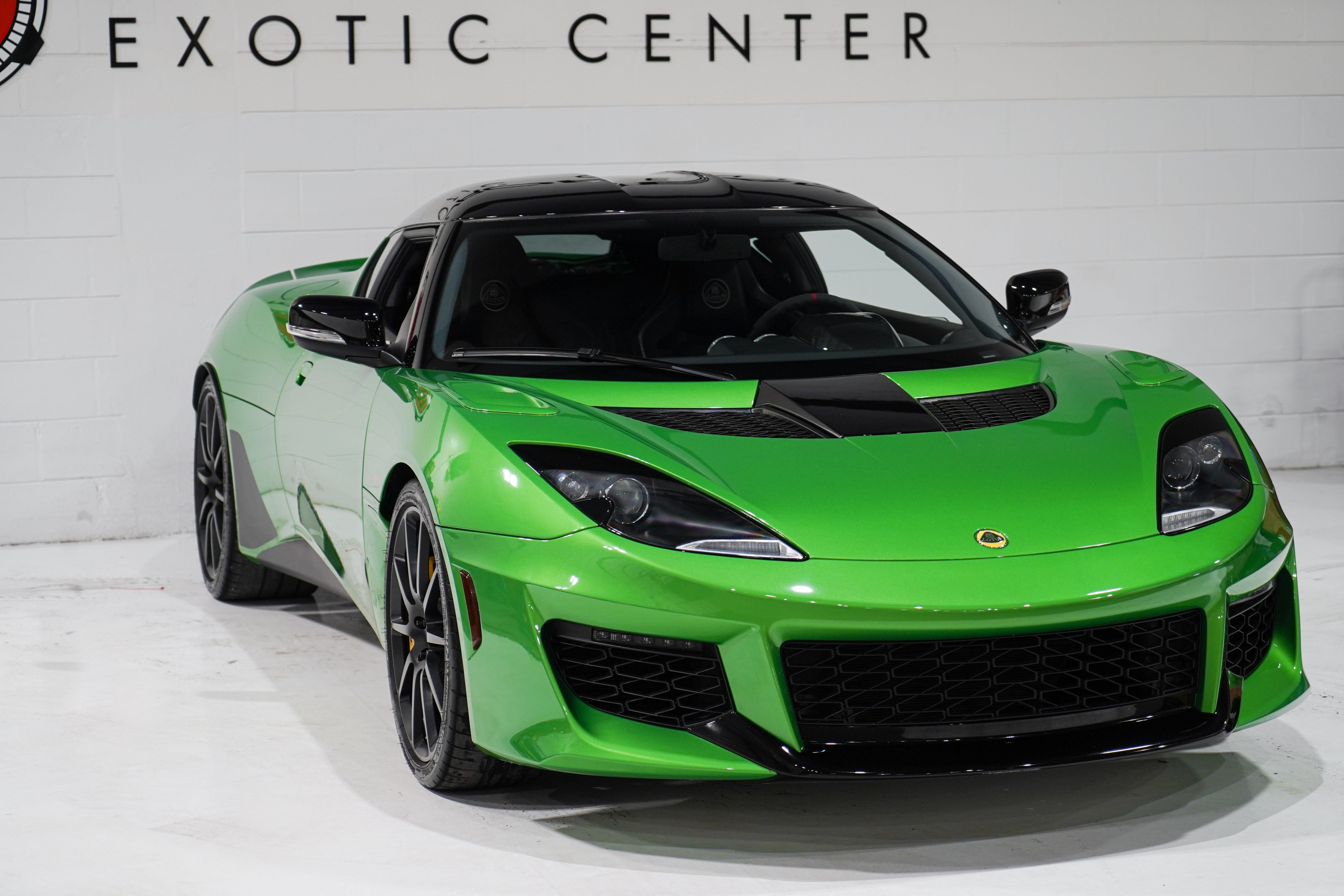 Used 2020 Lotus Evora RWD image 30