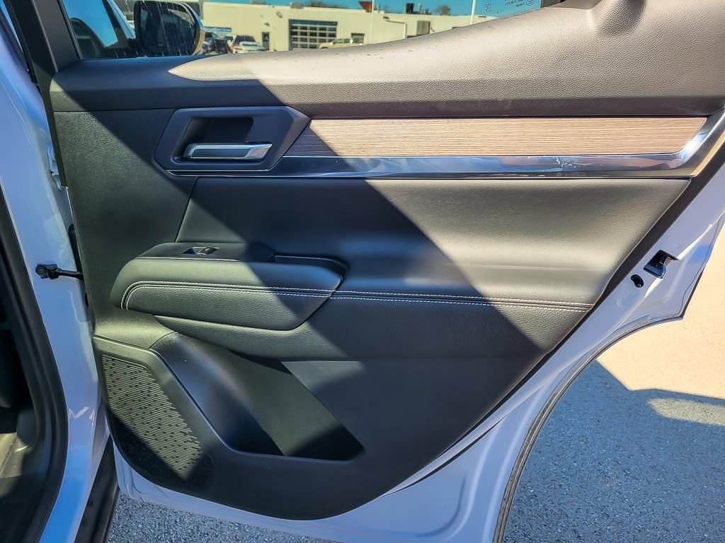 Used 2026 GMC Terrain Denali w/ LPO, Floor Liner Package image 22