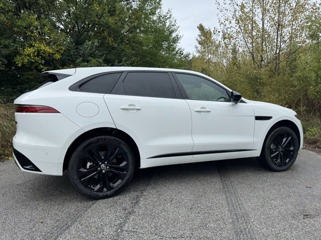 New 2026 Jaguar F-PACE R-Dynamic S image 5
