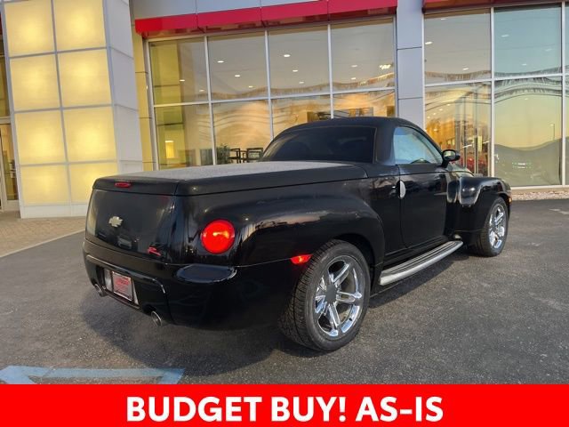 Used 2005 Chevrolet SSR w/ Preferred Equipment Group RWD image 3