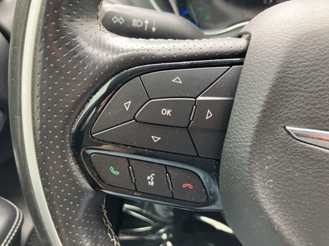 Used 2020 Chrysler Pacifica Limited w/ Advanced Safetytec Group image 15