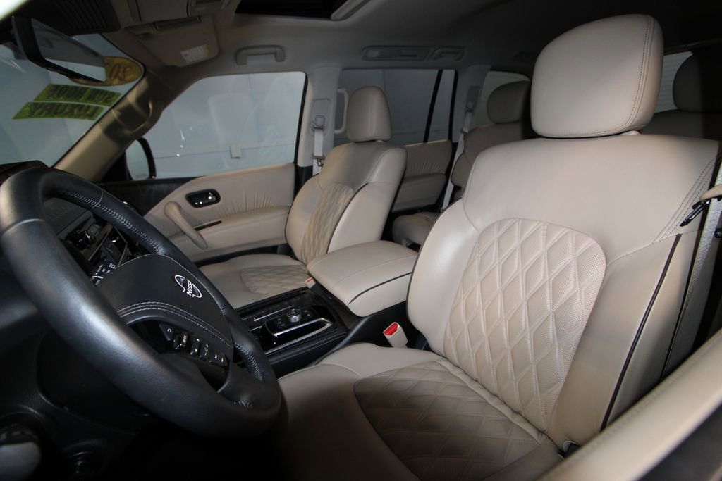 Used 2024 Nissan Armada Platinum w/ Captain's Chairs Package image 4