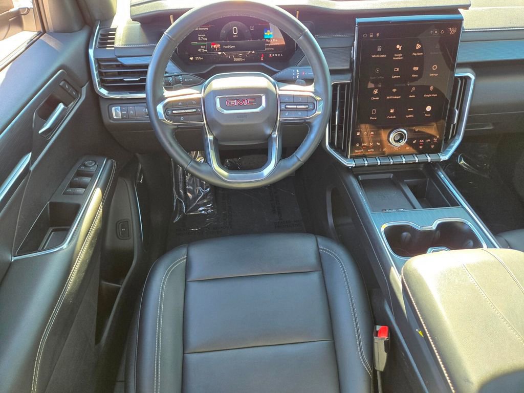 Used 2024 GMC Acadia Elevation image 10