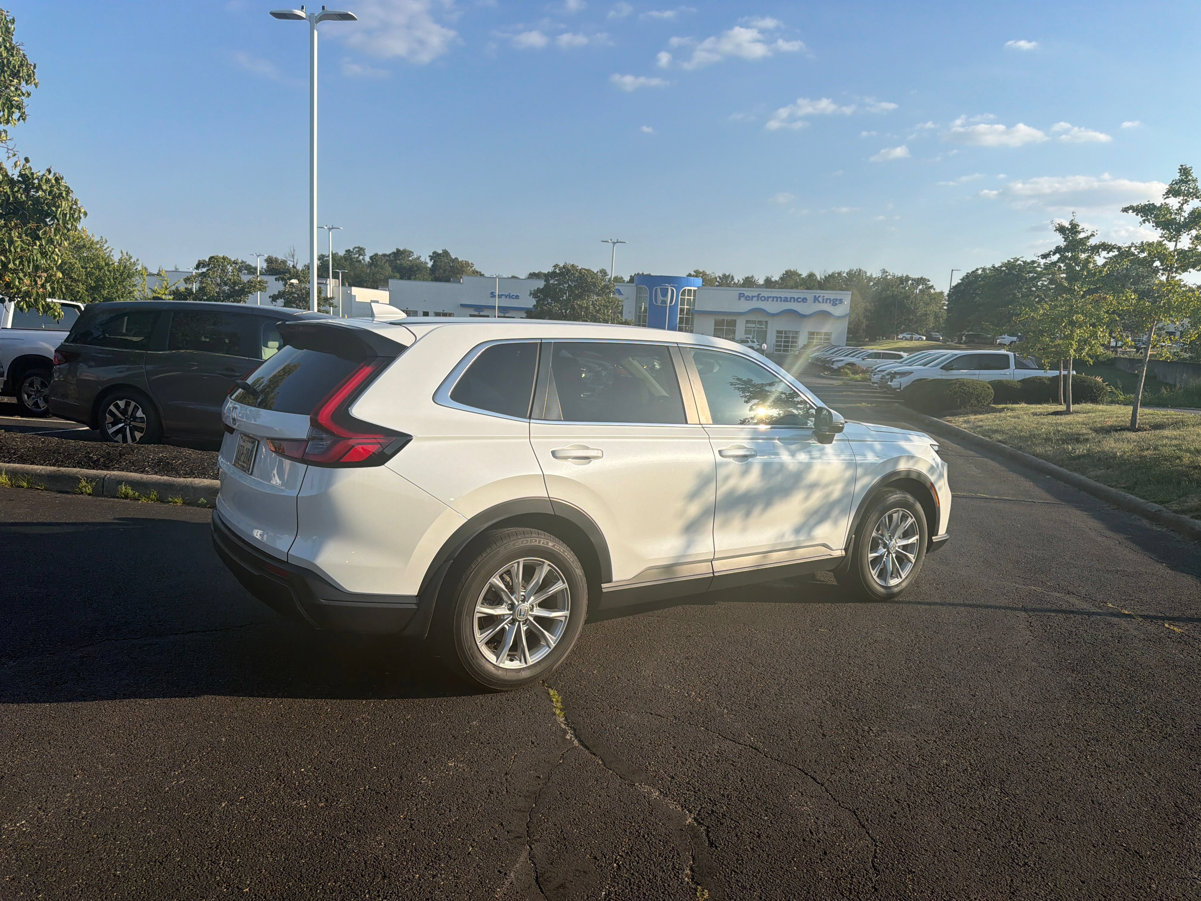 Used 2024 Honda CR-V EX-L image 13