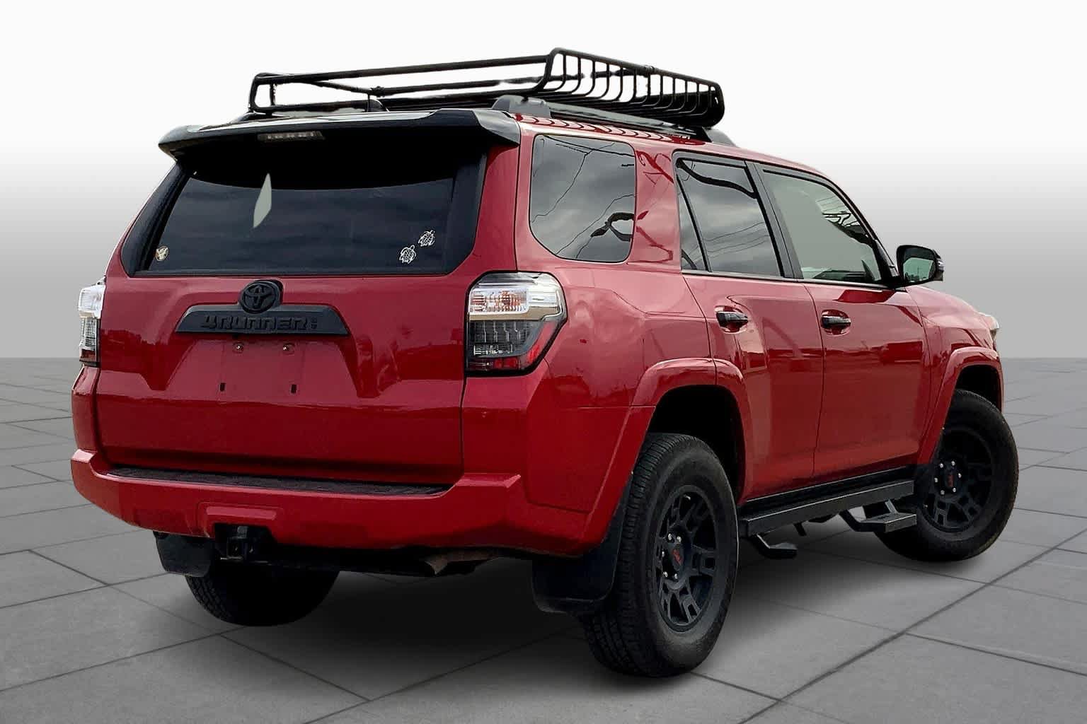 Certified 2021 Toyota 4Runner Venture w/ Moonroof Package AWD/4WD image 13