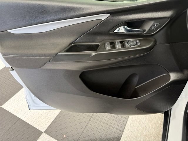 Used 2023 Chevrolet Bolt LT FWD image 13