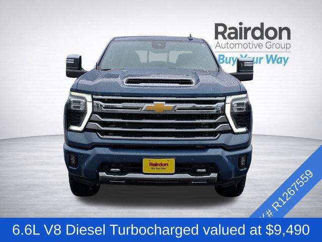 Used 2024 Chevrolet Silverado 3500 High Country w/ High Country Premium Package AWD/4WD image 2