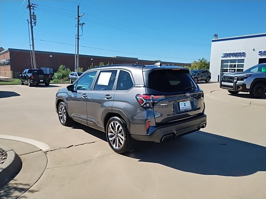 Used 2026 Subaru Forester Touring AWD/4WD image 7