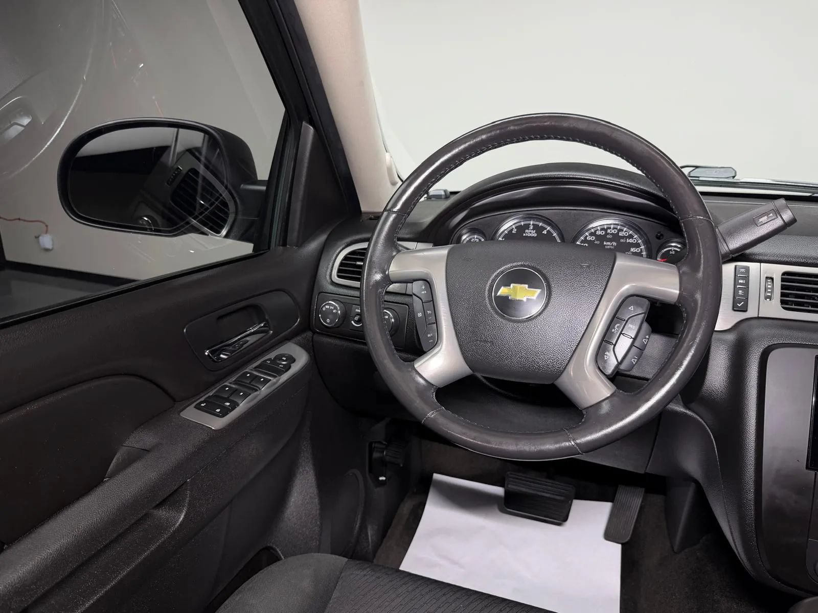 Used 2012 Chevrolet Avalanche LS AWD/4WD image 20