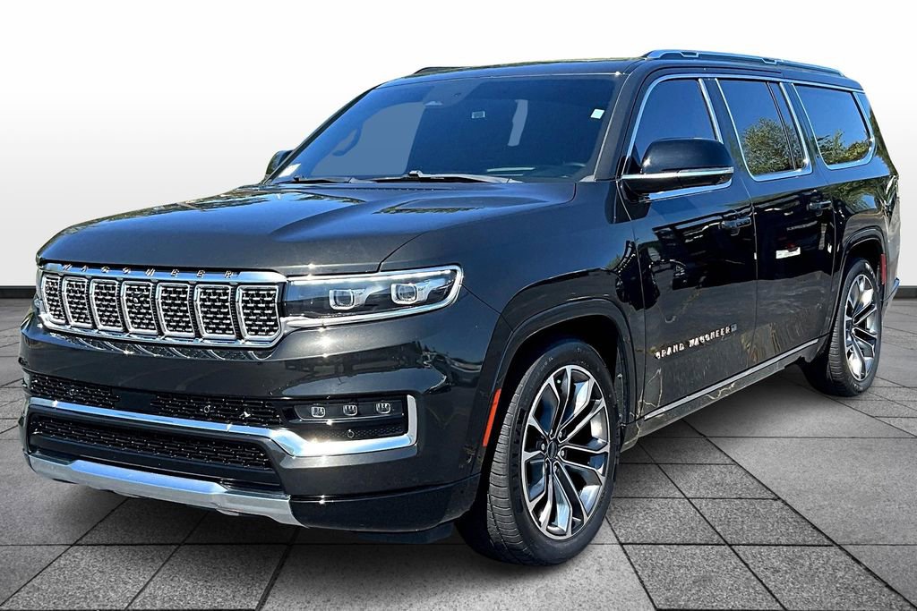 Used 2023 Jeep Grand Wagoneer L Series III image 3