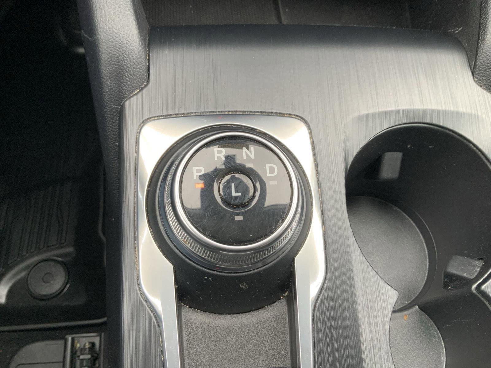 Used 2022 Ford Escape SE w/ Convenience Package image 45