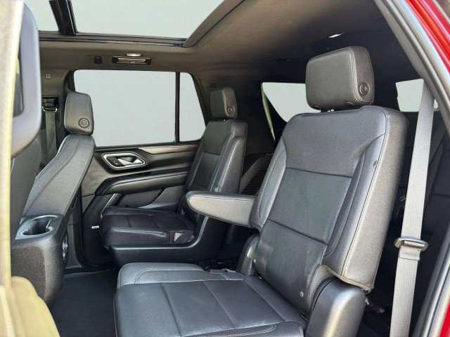 Used 2023 Chevrolet Tahoe Z71 w/ Luxury Package AWD/4WD image 35