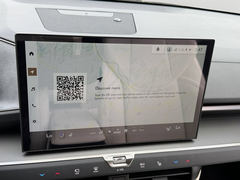 New 2026 Lexus ES 350h AWD w/ Cold Area Package image 17