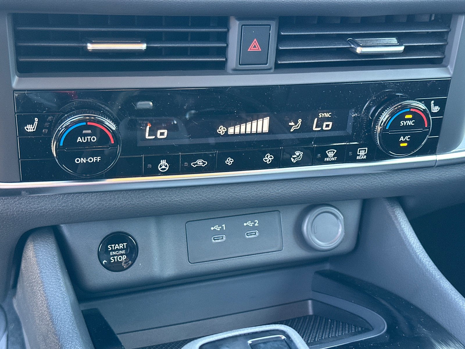 New 2026 Nissan Rogue SV w/ SV Premium Package image 31