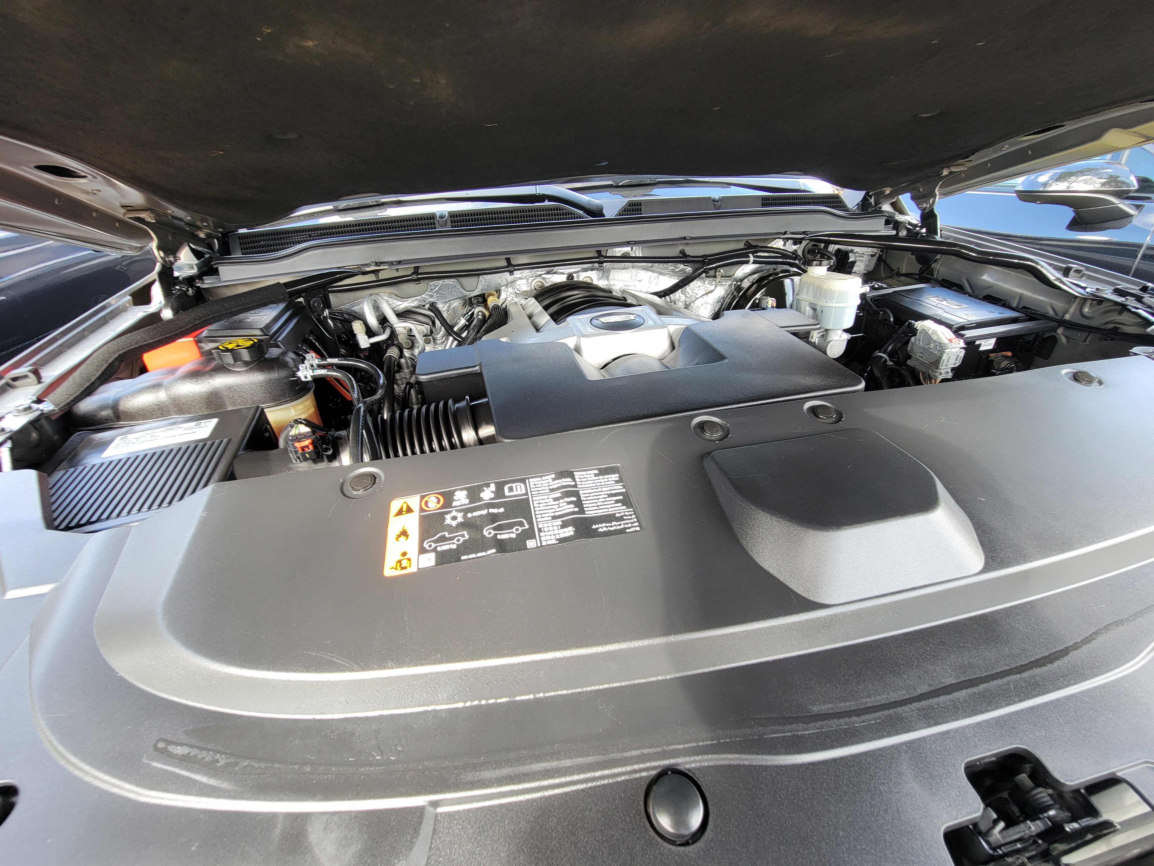 Used 2018 Cadillac Escalade ESV Luxury image 29