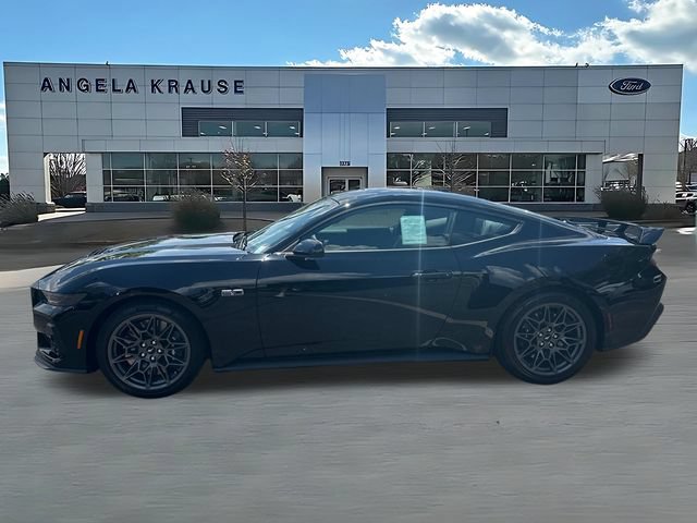 New 2026 Ford Mustang GT Premium w/ GT Performance Package RWD image 4
