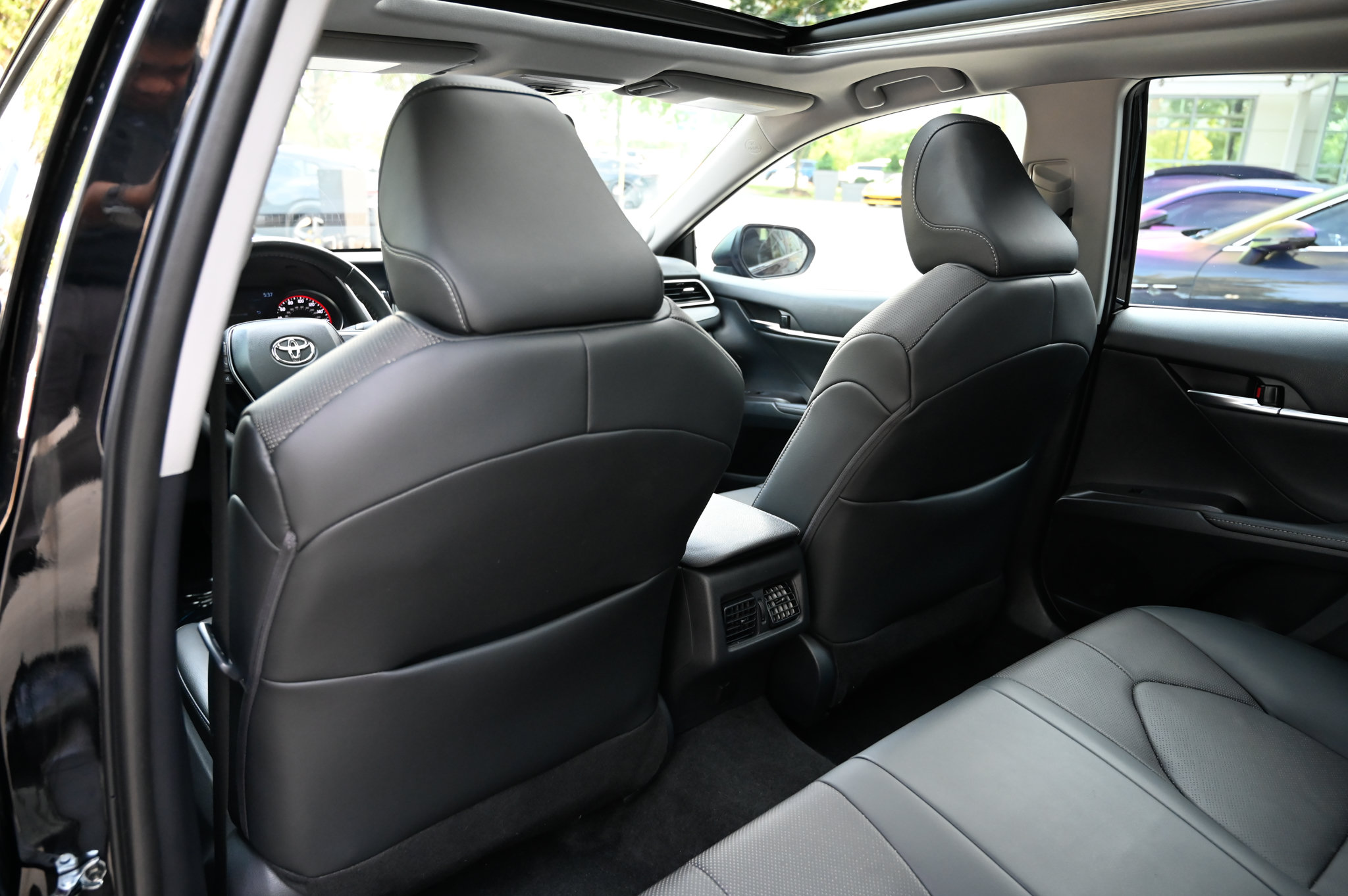 Used 2023 Toyota Camry XSE w/ Navigation Package FWD image 35