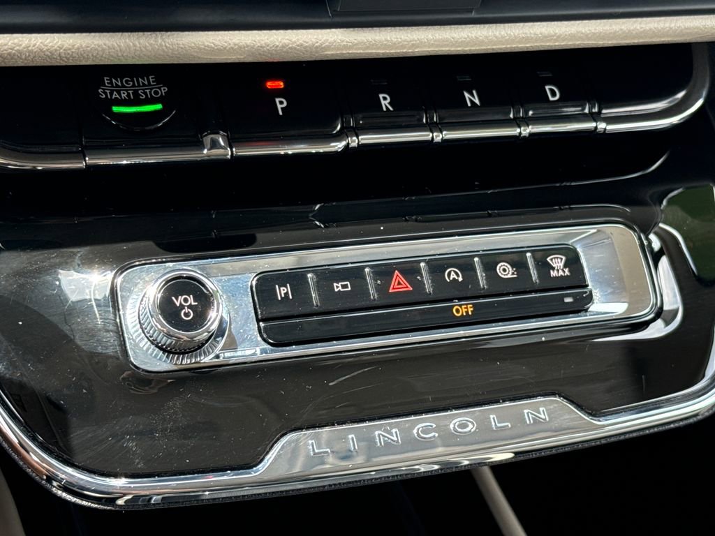 Used 2025 Lincoln Corsair FWD image 22