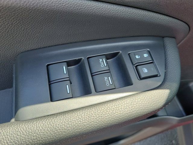 Used 2024 Honda Ridgeline Sport image 22