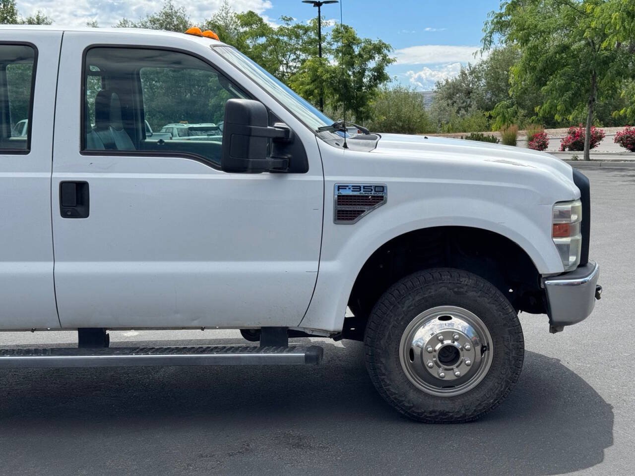 Used 2009 Ford F350 4x4 Crew Cab DRW Super Duty image 10