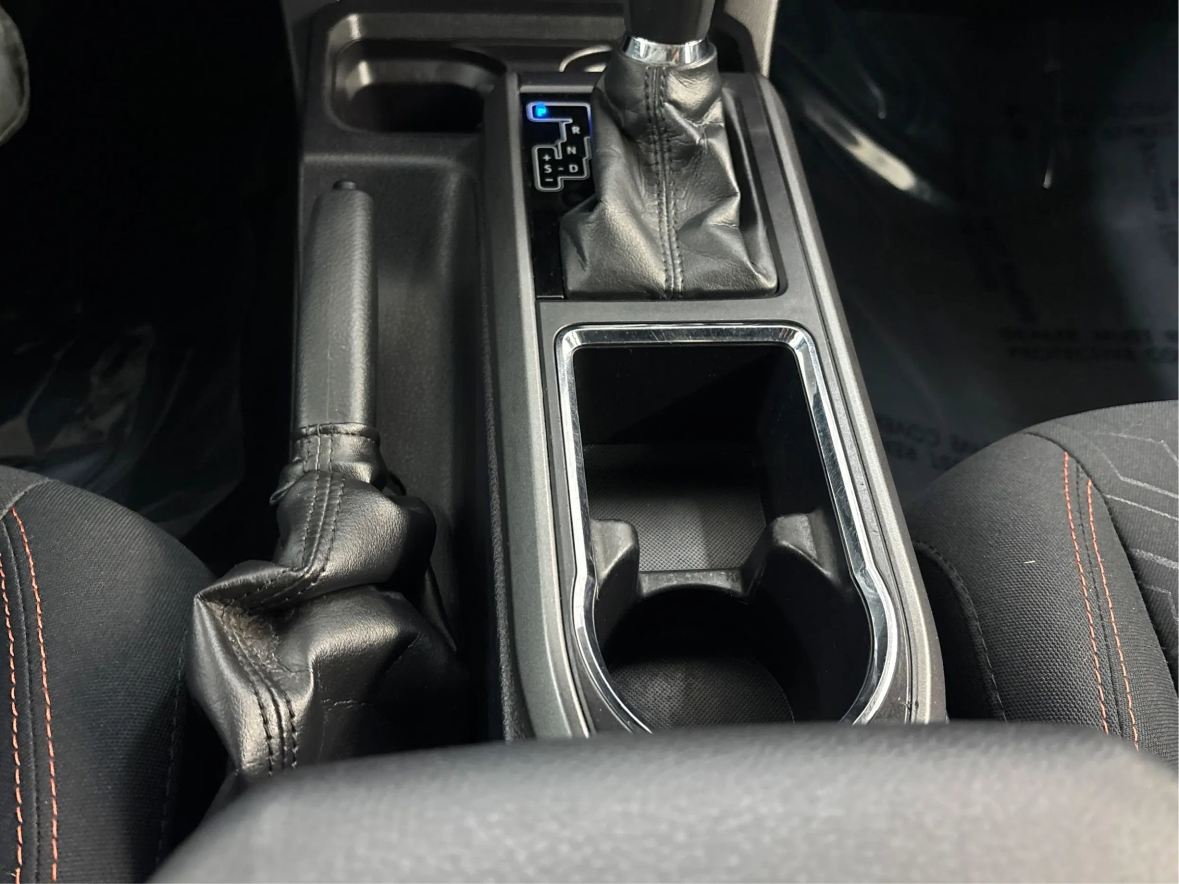 Used 2017 Toyota Tacoma TRD Off-Road w/ Tow Package image 20