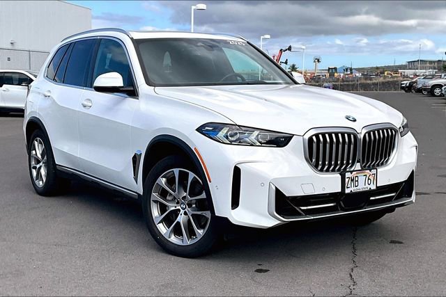 Used 2025 BMW X5 sDrive40i w/ Premium Package image 10