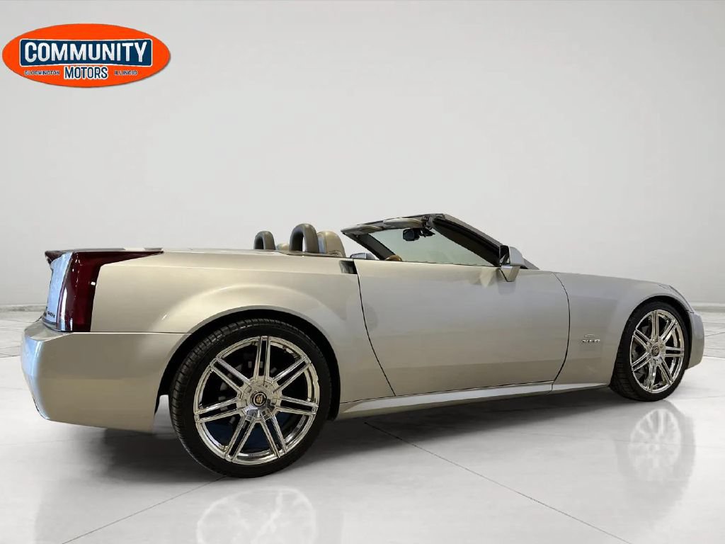 Used 2004 Cadillac XLR RWD image 42