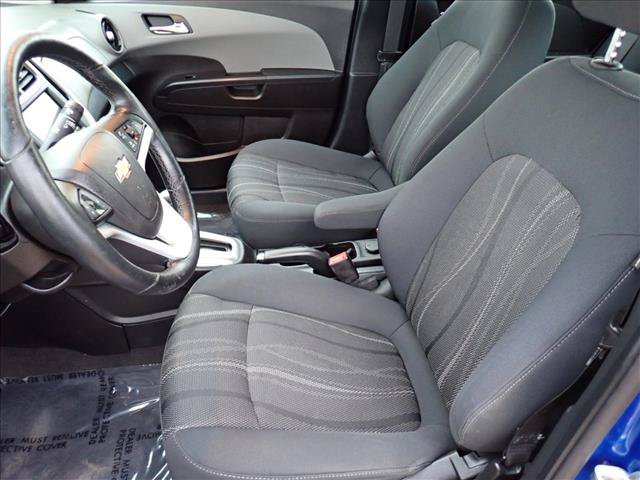 Used 2019 Chevrolet Sonic LT w/ Convenience Package FWD image 9