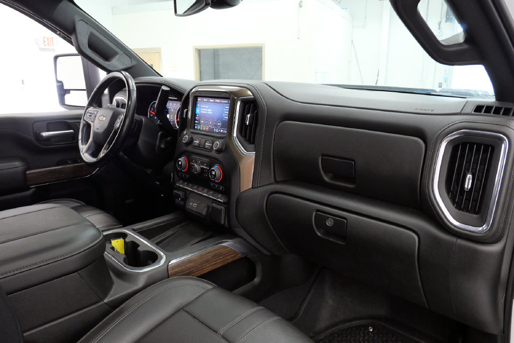 Used 2023 Chevrolet Silverado 2500 High Country w/ Safety Package II AWD/4WD image 19