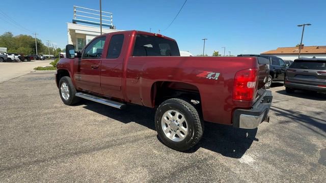 Used 2013 Chevrolet Silverado 2500 LT w/ Z71 Appearance Package AWD/4WD image 6