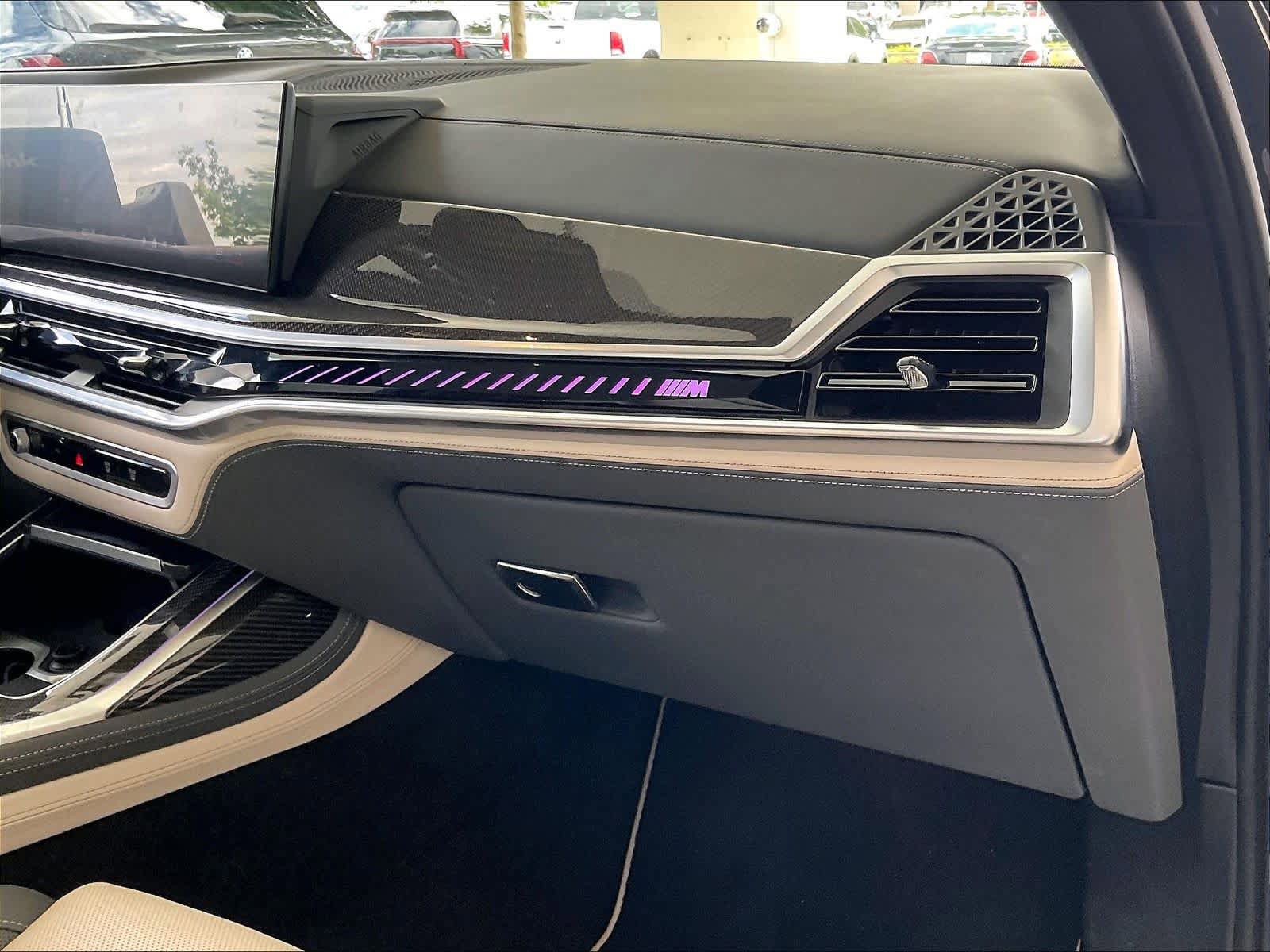 Used 2024 BMW X7 M60i w/ Executive Package image 16