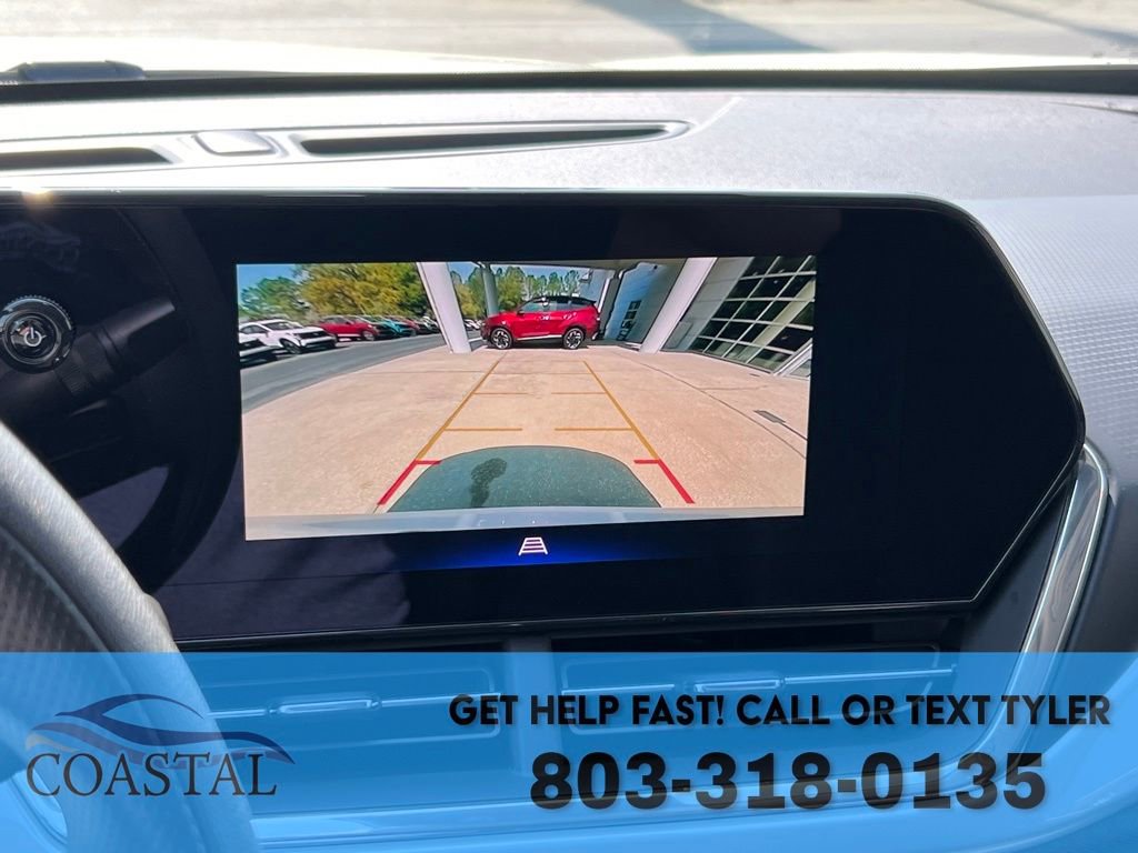Used 2025 Chevrolet Trax LT image 39