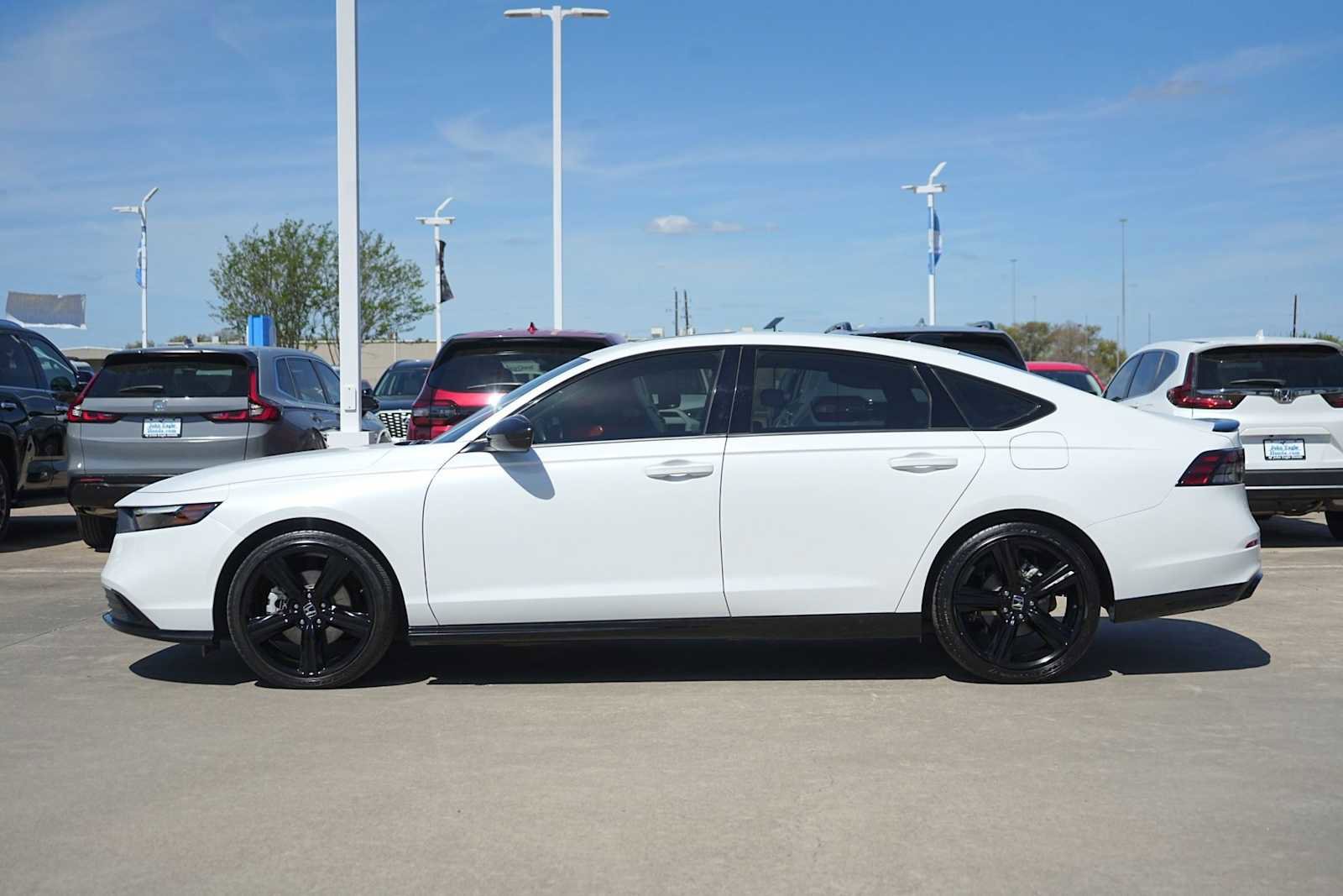 Used 2024 Honda Accord Sport image 3