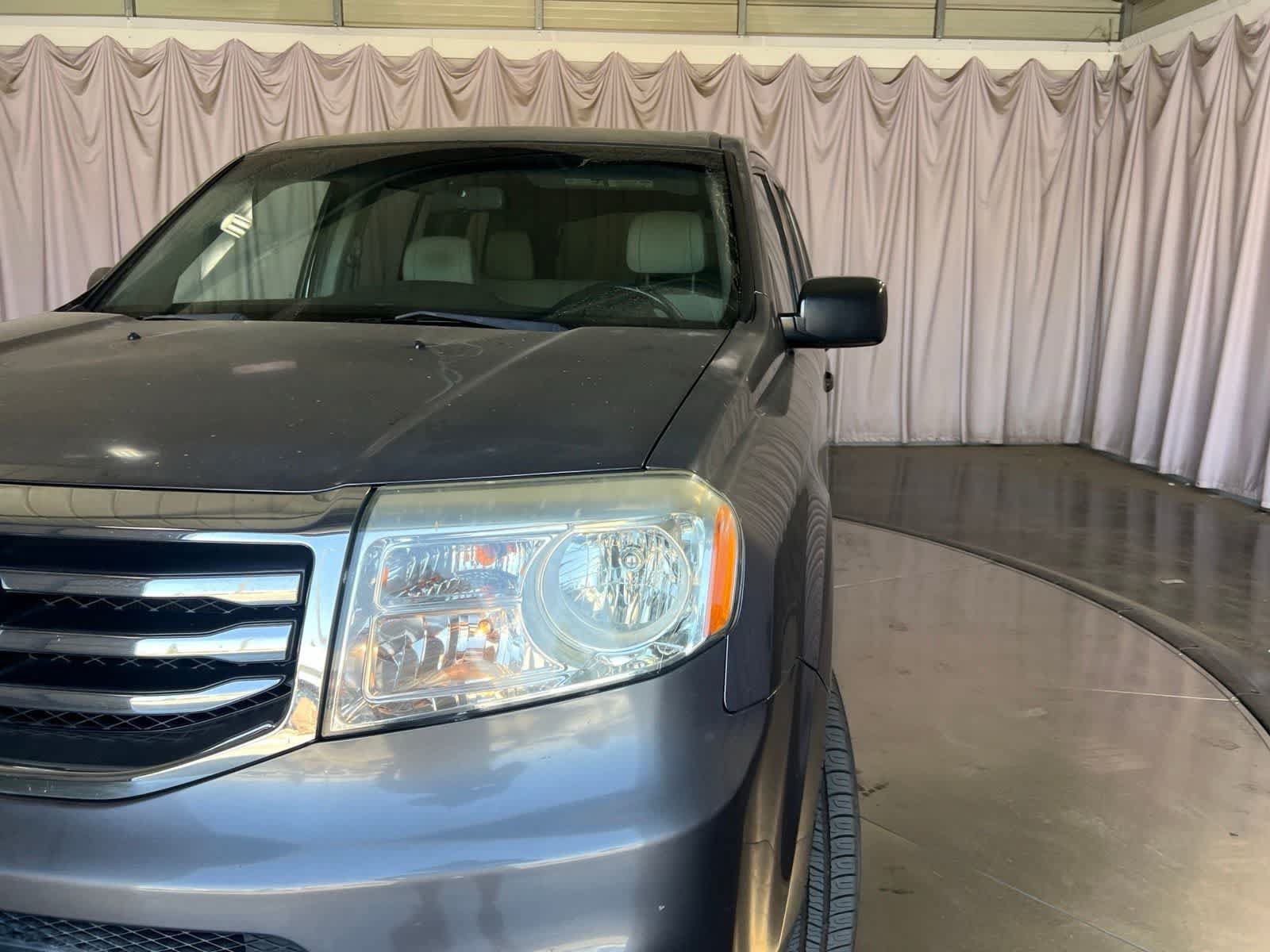 Used 2015 Honda Pilot LX image 11