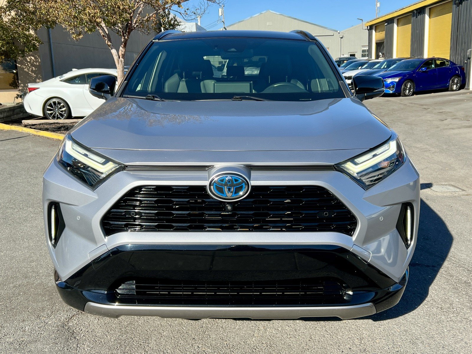 Used 2022 Toyota RAV4 XSE AWD/4WD image 3