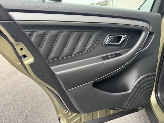 Used 2012 Ford Taurus SEL image 25