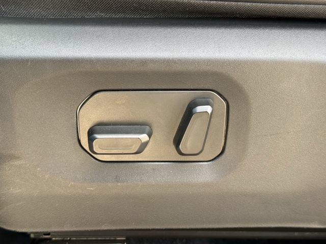 Used 2024 Jeep Wrangler Unlimited Rubicon AWD/4WD image 27