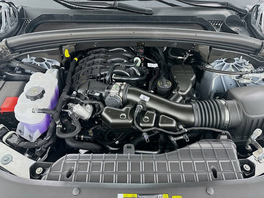 New 2025 Jeep Grand Cherokee Altitude image 18