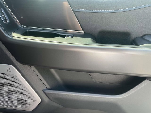 New 2025 Ford F150 Lariat w/ Equipment Group 502A High image 29