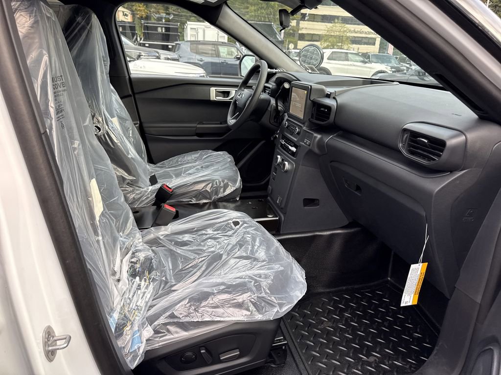 New 2025 Ford Explorer 4WD Police Interceptor image 22