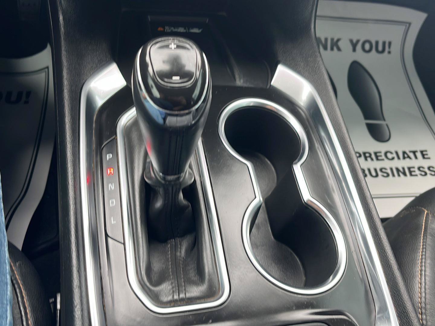 Used 2019 Chevrolet Traverse Premier AWD/4WD image 18