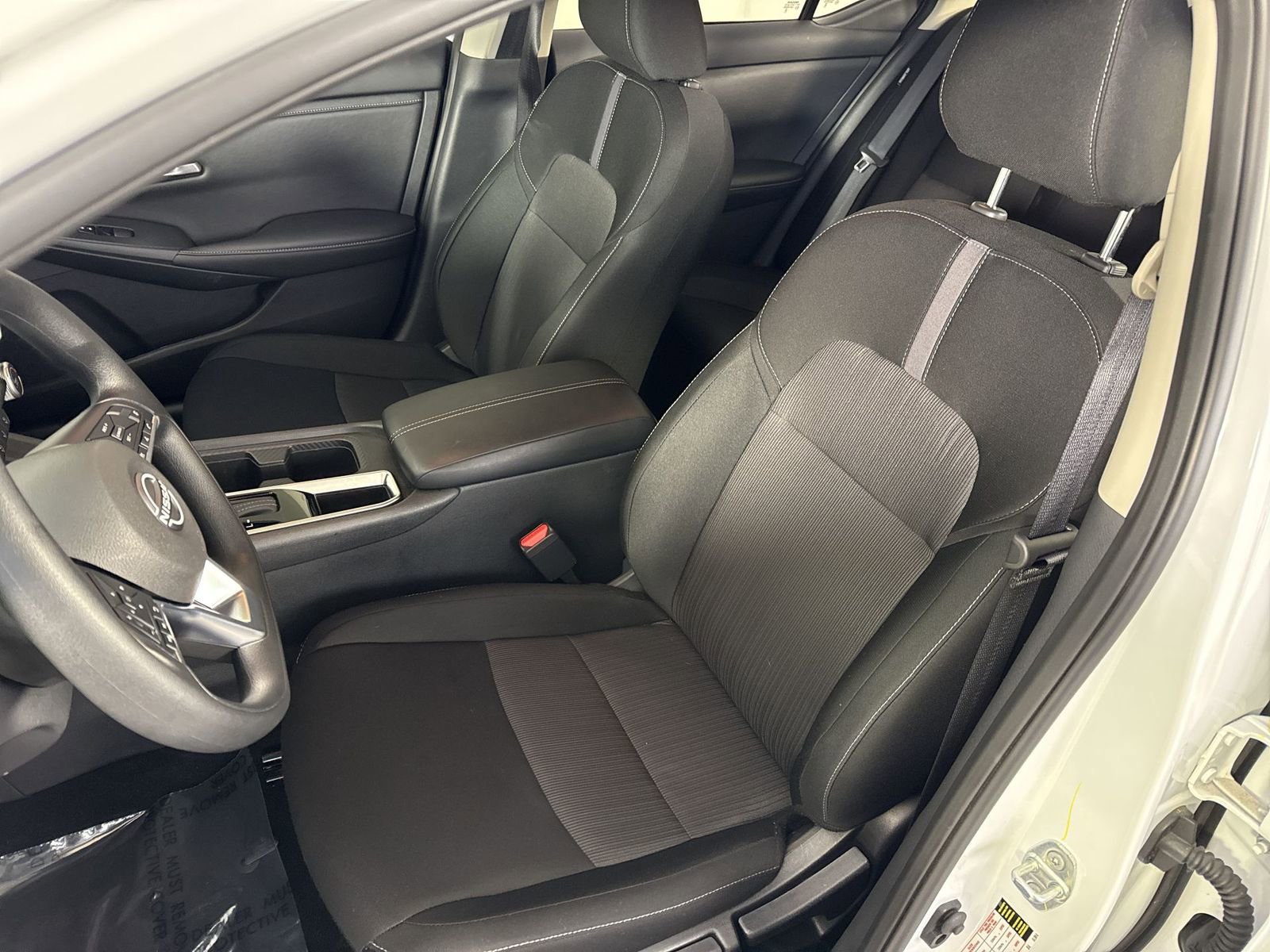 Certified 2025 Nissan Sentra SV image 20