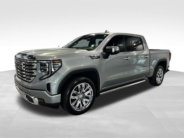 Used 2023 GMC Sierra 1500 Denali w/ Denali Reserve Package AWD/4WD image 3