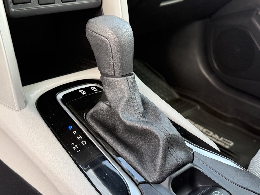 Certified 2025 Toyota Corolla Cross L image 27