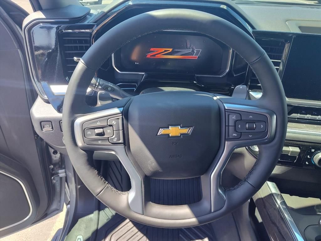 New 2026 Chevrolet Silverado 1500 LTZ w/ LTZ Premium Package AWD/4WD image 10