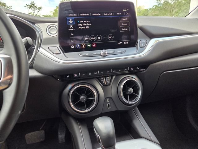 Used 2024 Chevrolet Blazer LT image 28