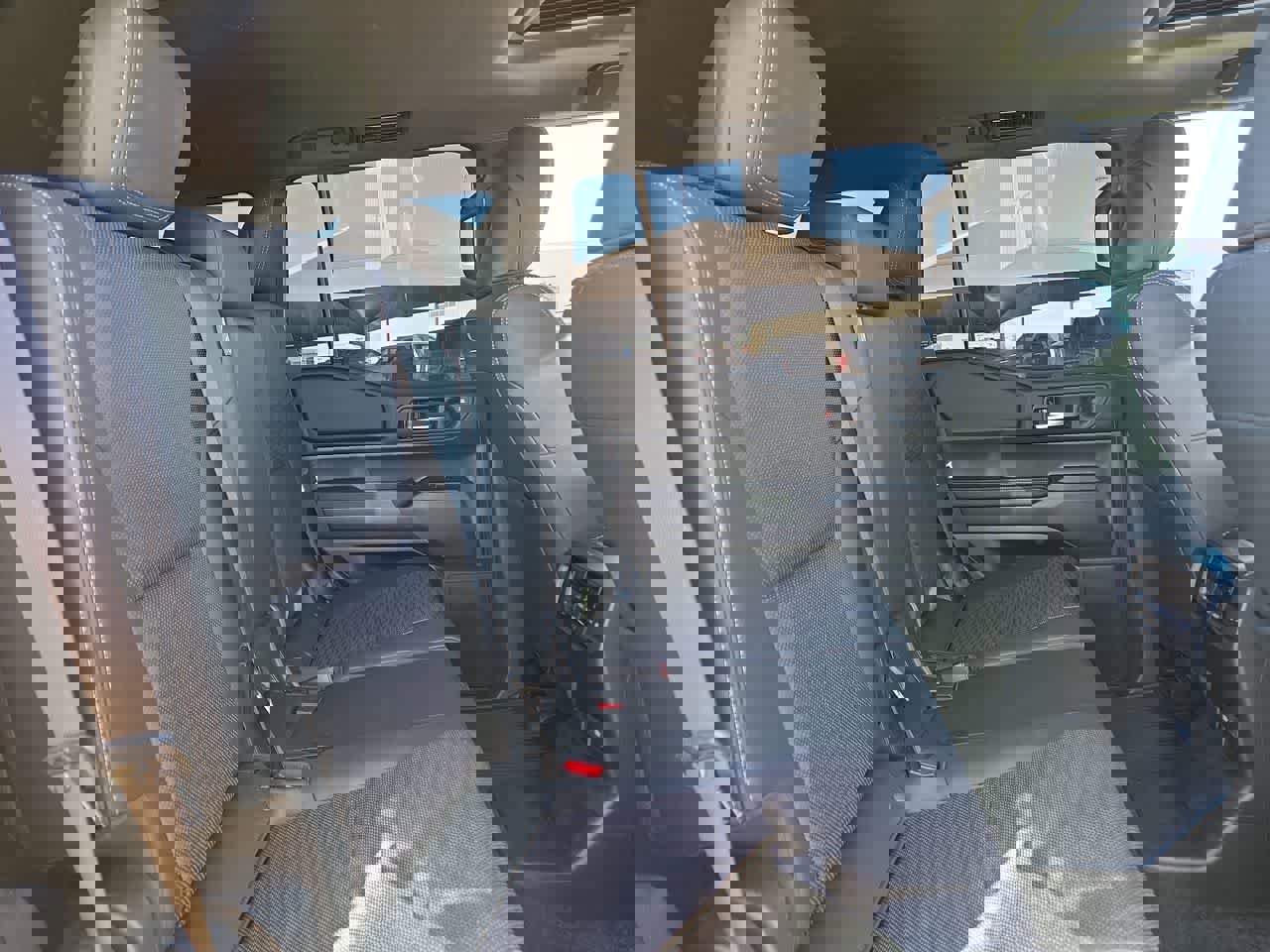 Used 2025 Toyota Land Cruiser image 17